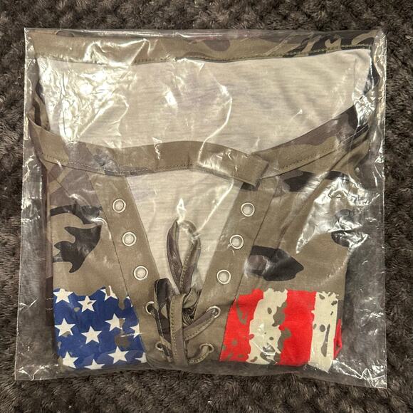 New! UrbanGlow Women’s Sz Lrg Camouflage American Flag Short Sleeve Top K713 - Picture 9 of 11